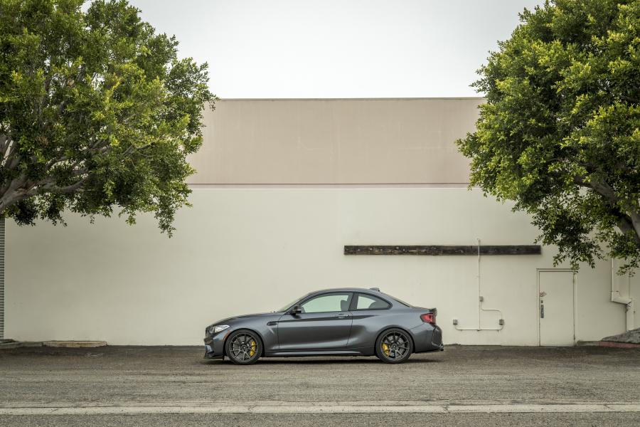  BMW M2 Coupe by Vorsteiner 2017 года  (фото 40 из 40)